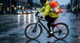 雨の日に役立つ自転車装備の選び方｜快適性と安全性を高めるポイント